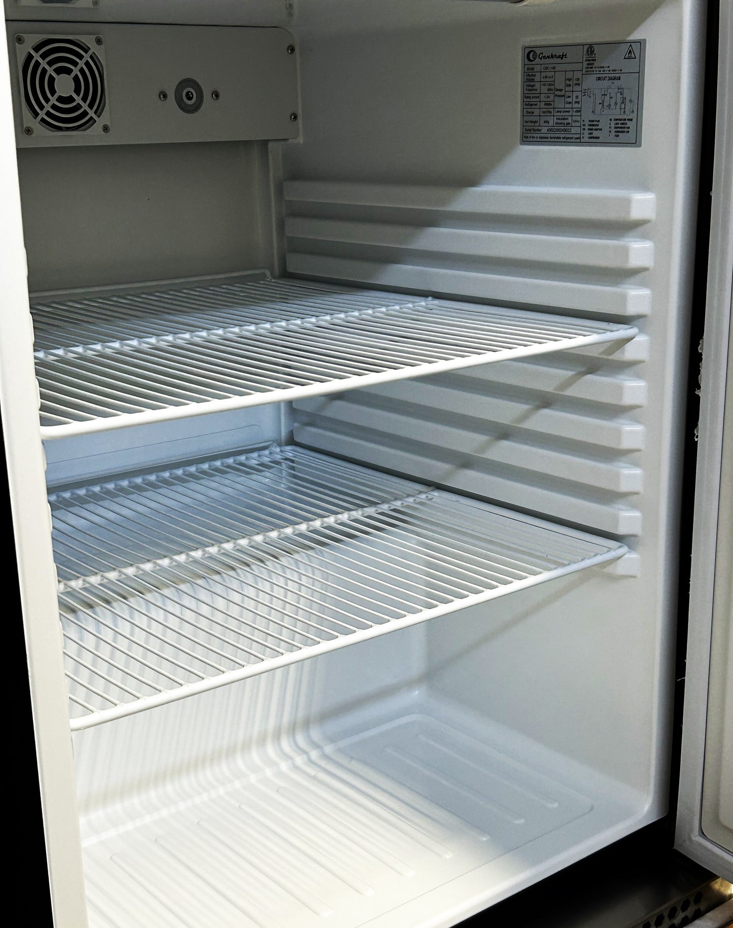 Genkraft CBC-140 OutDoor Refrigerator